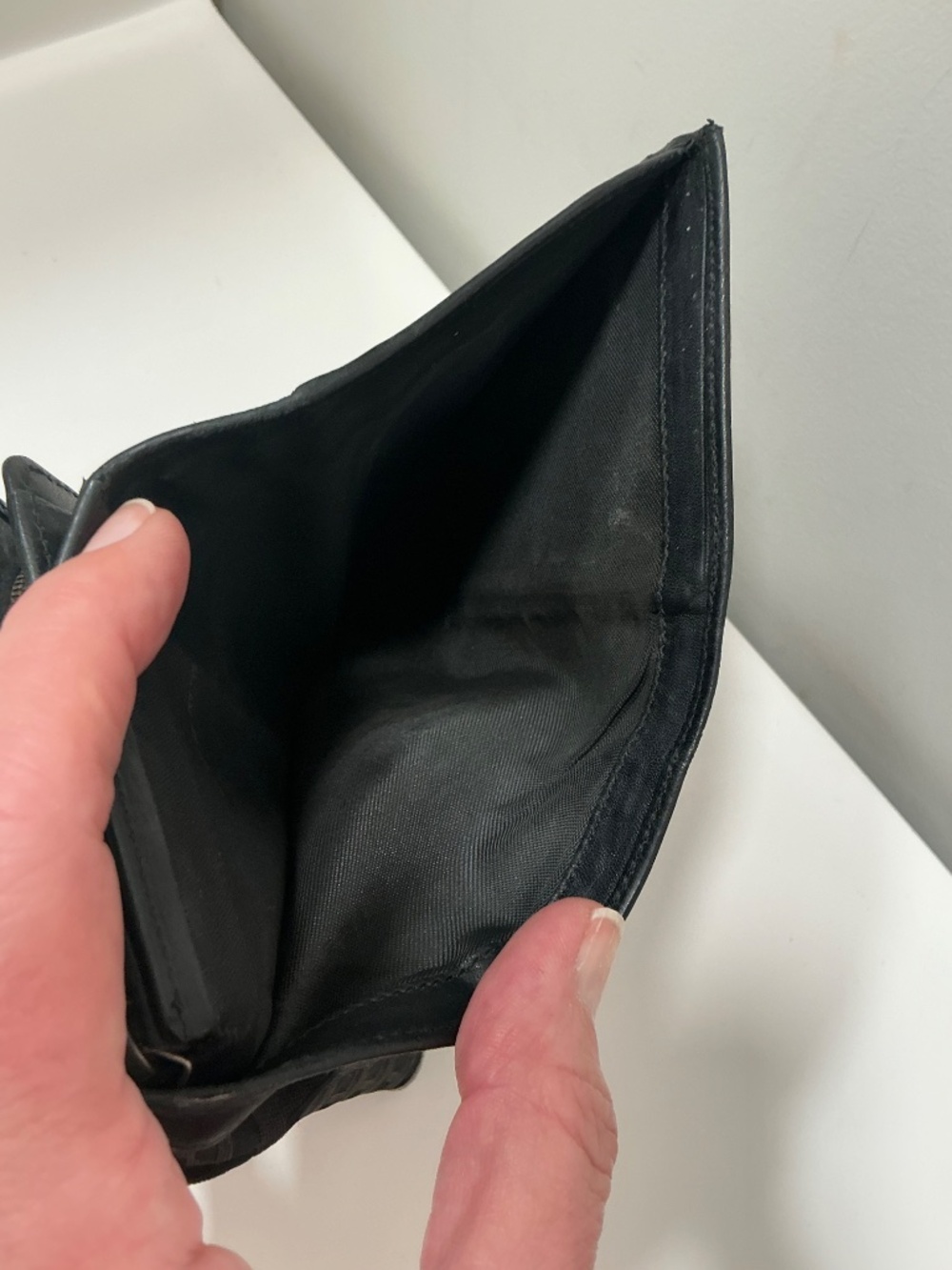 Fendi black zucca wallet - Picture 9 of 11